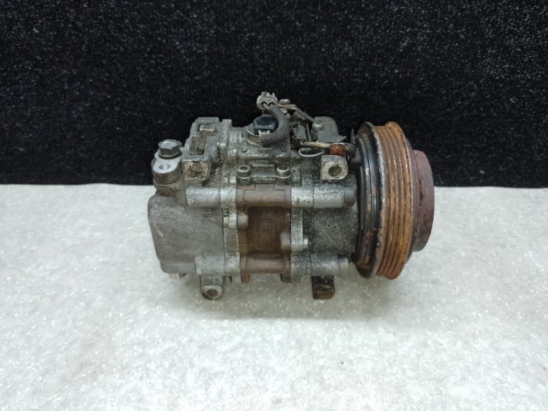 Компресор кондиціонера SUBARU LEGACY 98-03 BH/BE 73111AC002 — 2