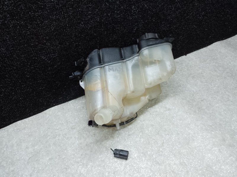 Бачок розширювальний VOLVO XC70 07-16 31200321 — 2