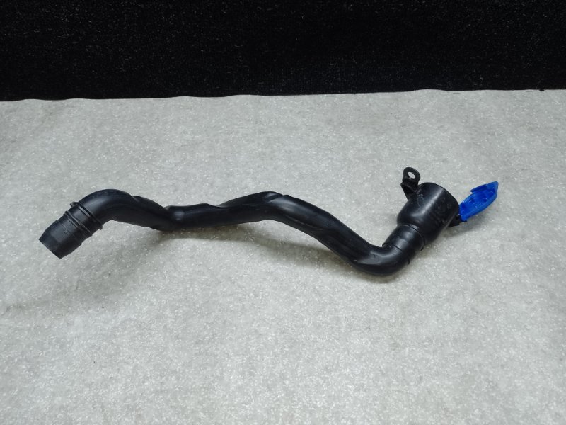 Горловина бачка склоомивача VOLVO XC70 07-16 30699202 — 2
