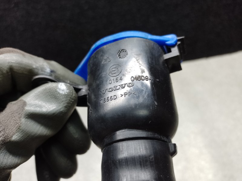 Горловина бачка склоомивача VOLVO XC70 07-16 30699202 — 3