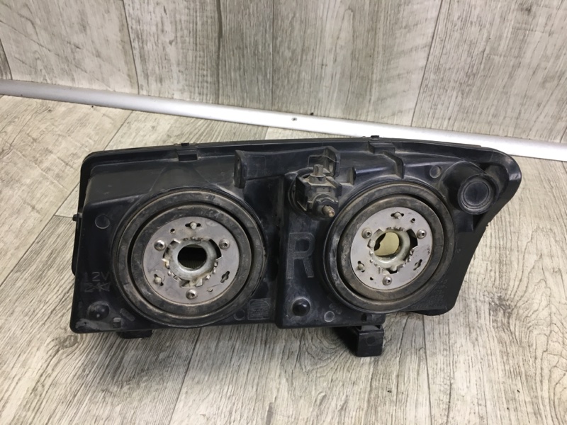 Фара права CHEVROLET SILVERADO 99-07 10396912 — 5