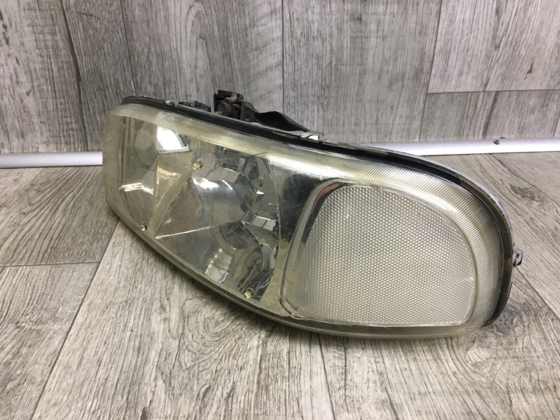 Фара ліва GMC YUKON 99-06 15850351 — 3
