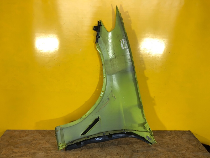 Крило переднє праве BMW X4 (G02) 18- 41 00 7 930 972 — 5