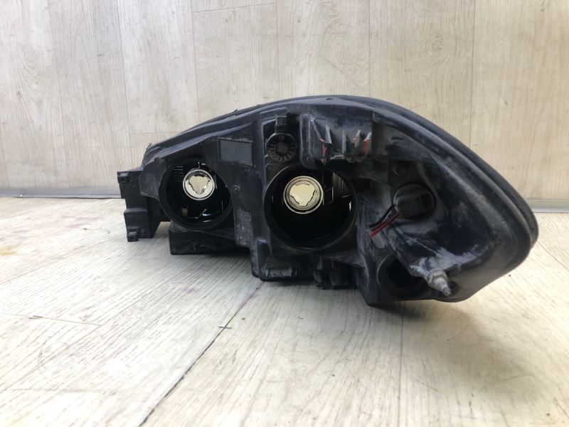 Фара права CHEVROLET IMPALA 06-16 25958360 — 4