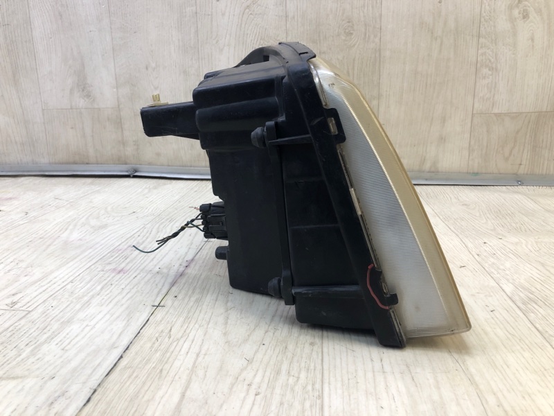 Фара ліва GMC ENVOY 01-08 15866071 — 4