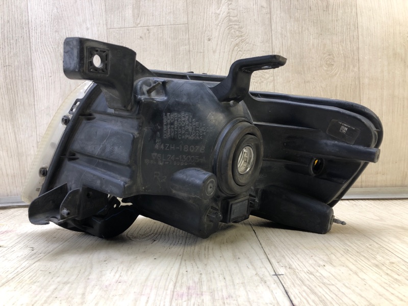 Фара права FORD EXPLORER 05-10 6L2Z-13008-AA — 5