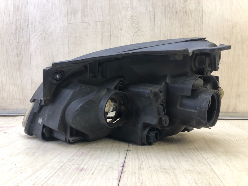 Фара права KIA CARENS/RONDO 06-12 92102-1D030 — 4