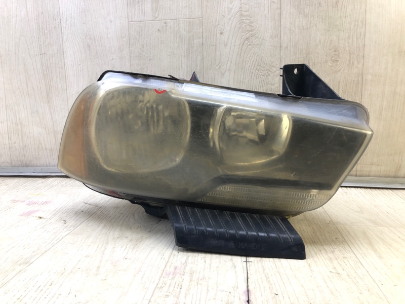 Фара права DODGE CHARGER 11-15 57010410AE