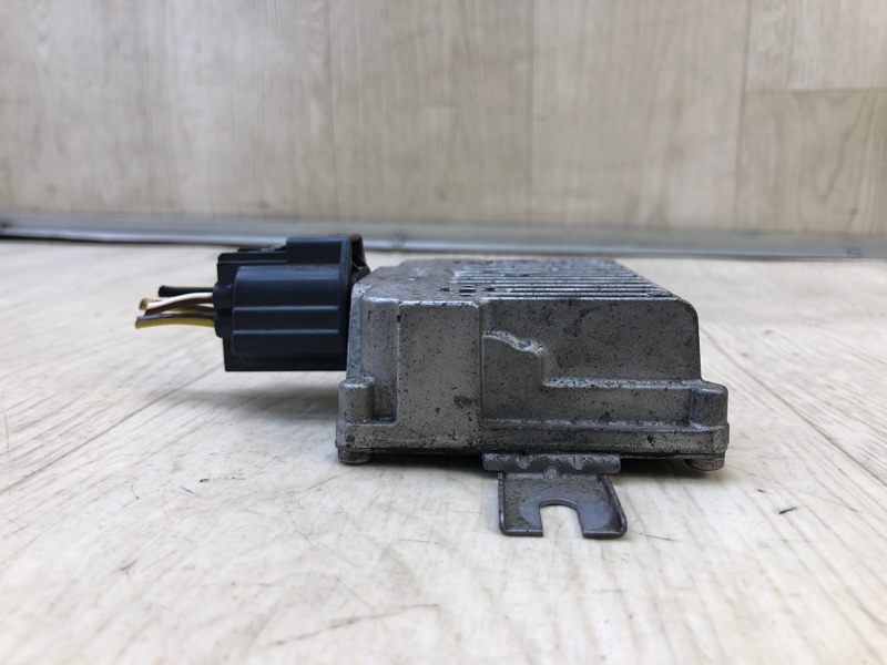Блок керування паливним насосом VOLVO S60 10-13 30792789 — 4