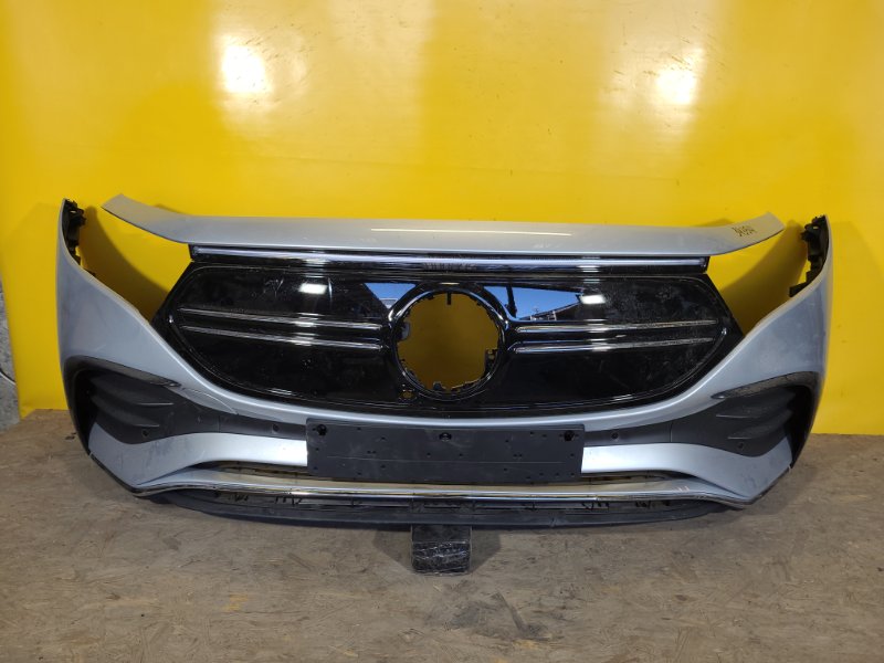Бампер передній MERCEDES EQA 23- A 243 880 97 01