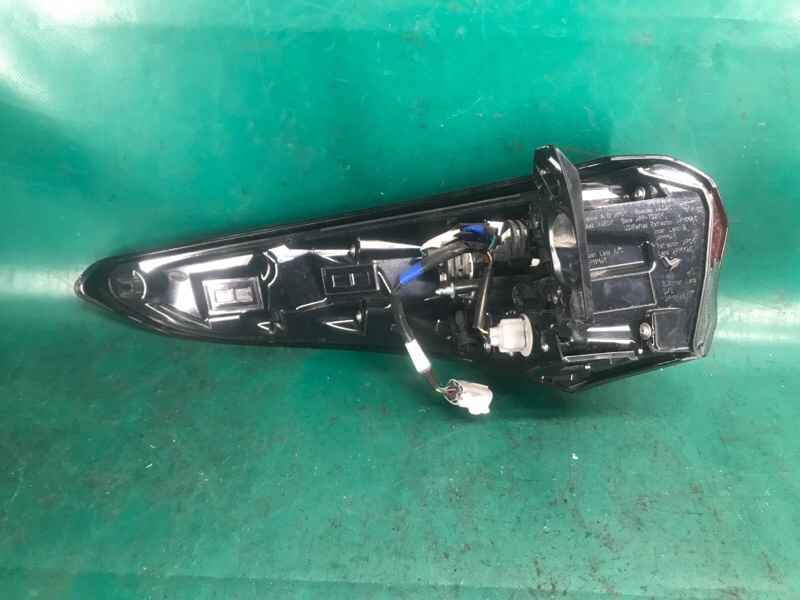 Ліхтар зовнішній правий TOYOTA HIGHLANDER 2020- 81550-0E230 — 3