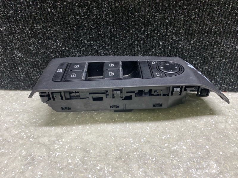 Блок керування склопідіймачами MAZDA CX-30 19- BDGF-66-350A — 2