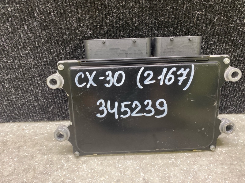 Блок керування двигуном MAZDA CX-30 19- PAJ9-18-881