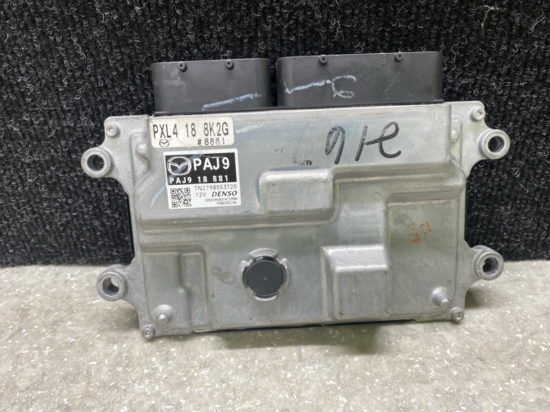 Блок керування двигуном MAZDA CX-30 19- PAJ9-18-881 — 2