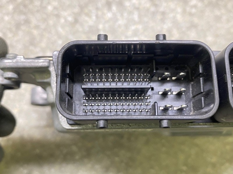 Блок керування двигуном MAZDA CX-30 19- PAJ9-18-881 — 4