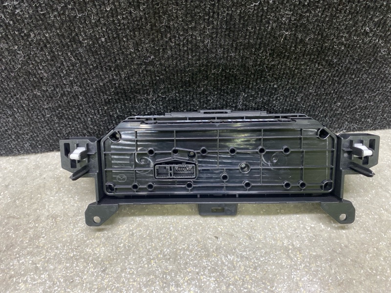 Блок керування піччю MAZDA CX-30 19- BDGF-61-190B — 2