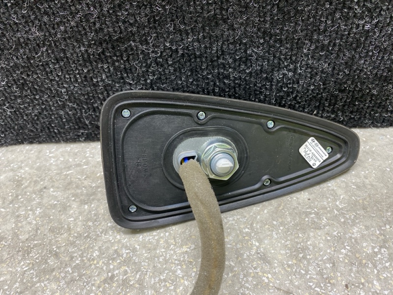 Антена KIA SOUL SK3 19- 96210-K0600EB — 4