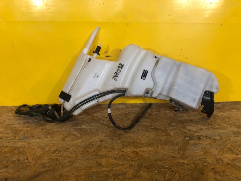 Бачок омивача LEXUS LS500 18- 85315-50201
