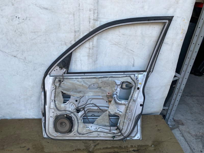 Двері передні праві SSANGYONG REXTON 07-12 6200408015 — 5