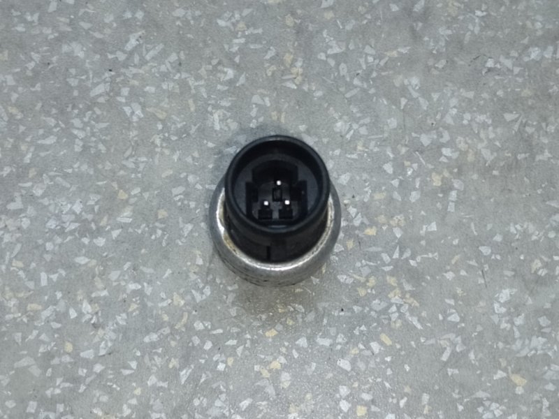 Датчик тиску кондиціонера CHEVROLET EQUINOX 04-09 13587668 — 3
