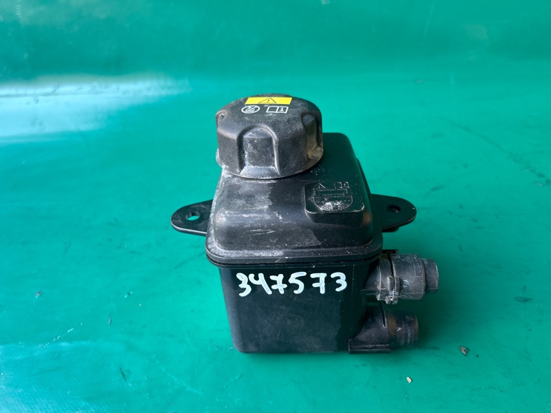 Бачок розширювальний BMW I3 (I01) 13–22 64 12 9 327 150 — 4