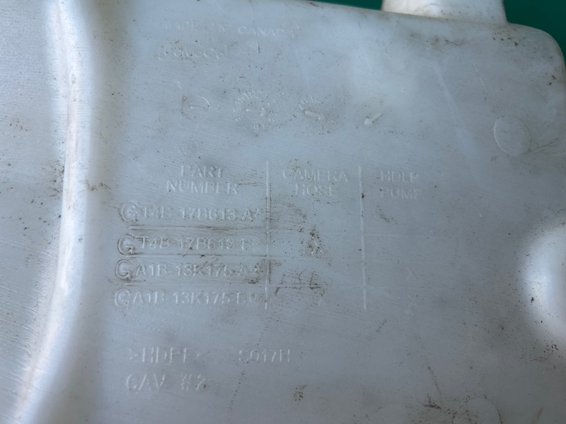 Бачок омивача LINCOLN MKX 16-18 GT4Z-17618-B — 3