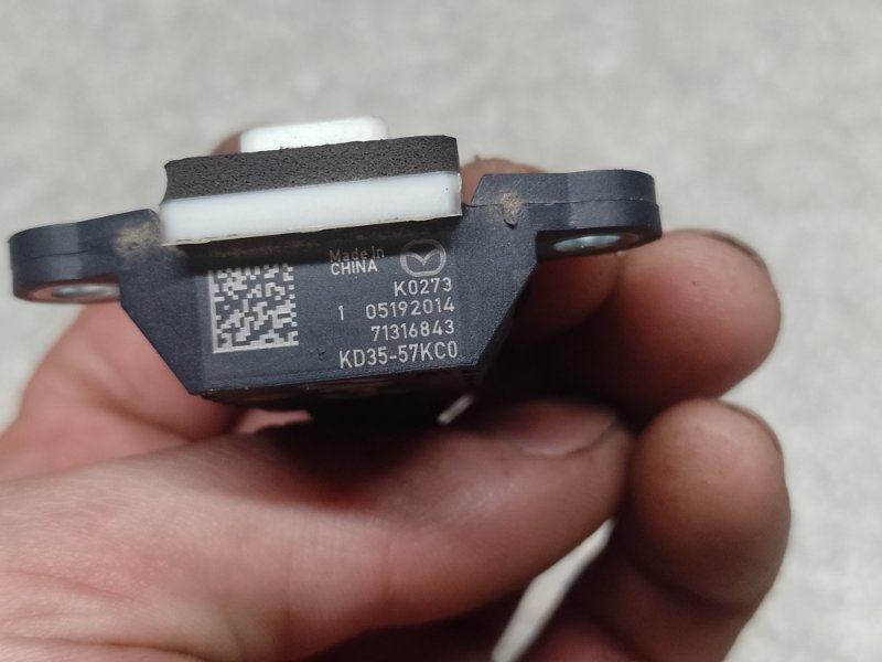 Датчик удару MAZDA CX-3 14-18 KD35-57-KC0 — 4
