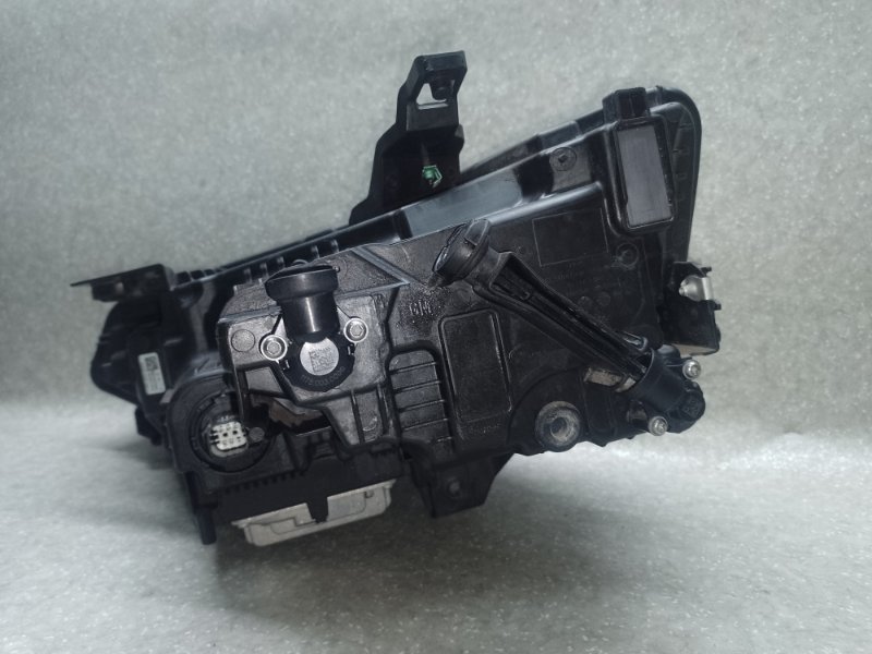 Фара права CADILLAC XT6 19- 84859129 — 5
