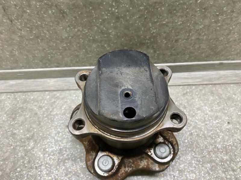 Маточина колеса задня NISSAN SERENA (C26) 10-16 43202-JG000 — 3