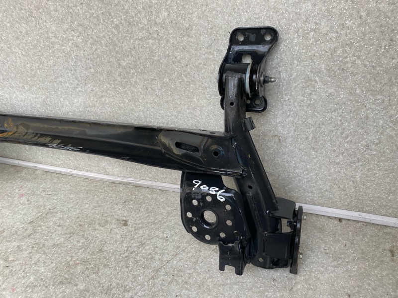 Балка задньої підвіски KIA SOUL SK3 19- 55100-K0100 — 5