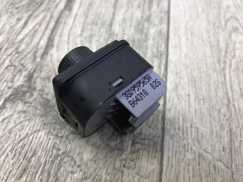 Блок керування дзеркалами VOLKSWAGEN TIGUAN 16-23 3G0 959 565 A ICX — 2