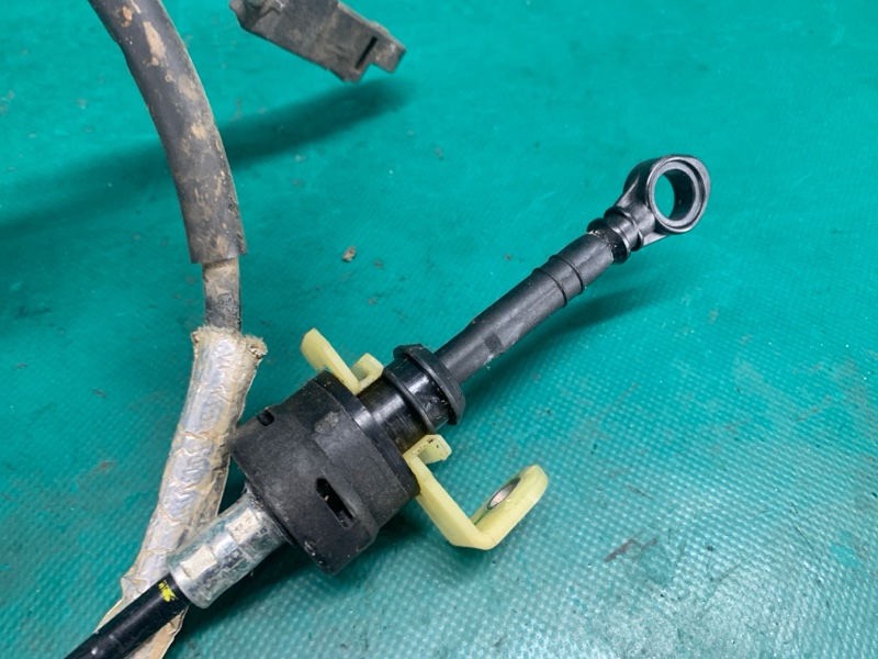 Трос перемикання АКПП FORD FUSION 14- DG9Z-7E395-M — 4