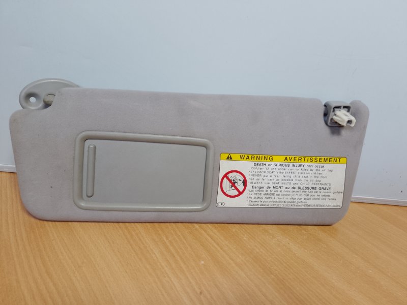 Козирок сонцезахисний лівий LEXUS GS350 GS300 05-11 74320-30A21-B1