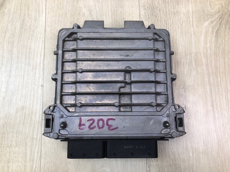 Блок керування двигуном MERCEDES C-CLASS W205 16-21 A 274 900 16 00 — 5