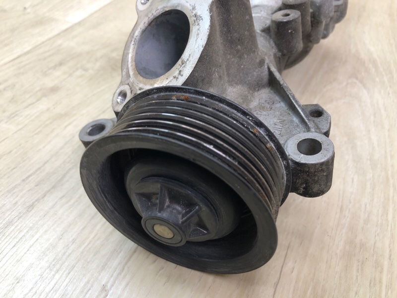 водяний насос MERCEDES C-CLASS W205 16-21 A 274 200 09 00 — 5