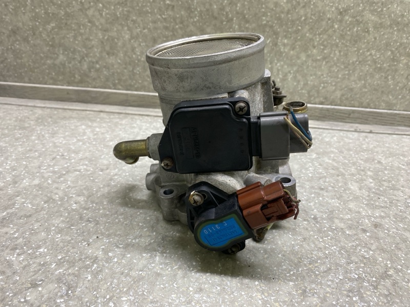 Дросельна заслінка SUZUKI GRAND VITARA 98-05 13400-67D00 — 2