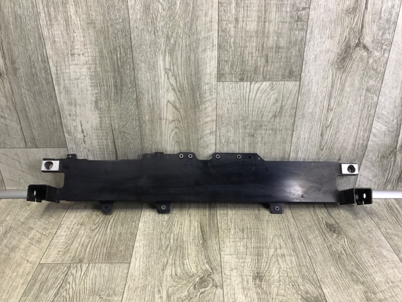 Балка радіатора BMW I3 (I01) 13–22 33316863506 — 2
