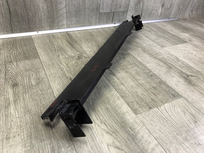 Балка радіатора BMW I3 (I01) 13–22 33316863506 — 3