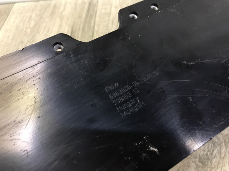 Балка радіатора BMW I3 (I01) 13–22 33316863506 — 4