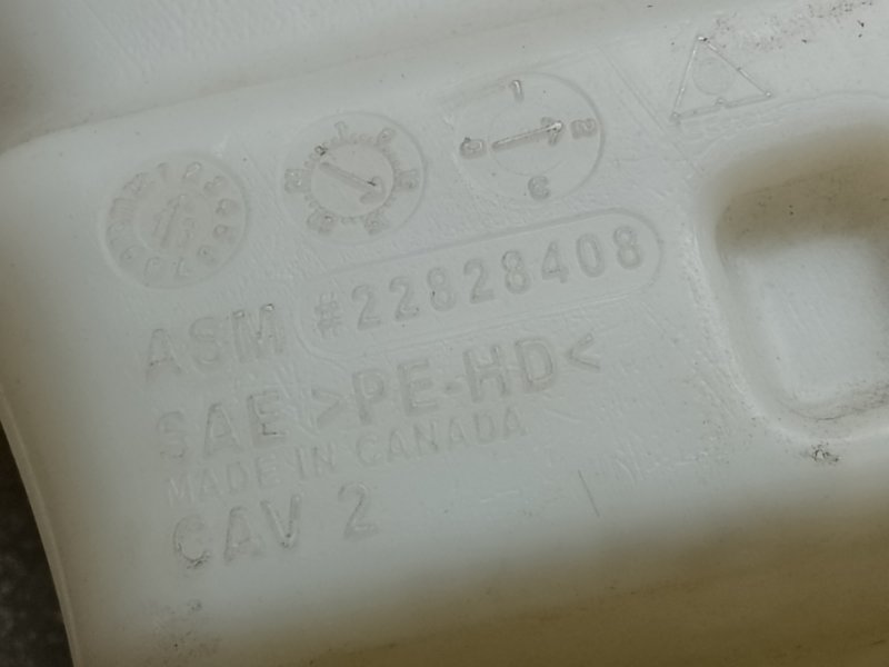 Бачок омивача CHEVROLET EQUINOX 09-17 84064760 — 4