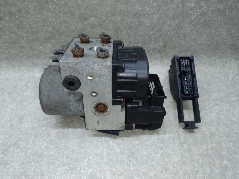 Блок антиблокувальної системи CHEVROLET EQUINOX 04-09 15274842 — 3