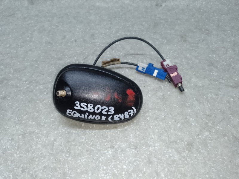 Антена передня CHEVROLET EQUINOX 04-09 22688031