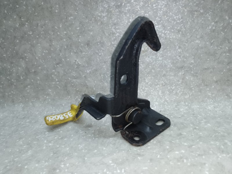 Гак замка капота CHEVROLET EQUINOX 04-09 15799991 — 2