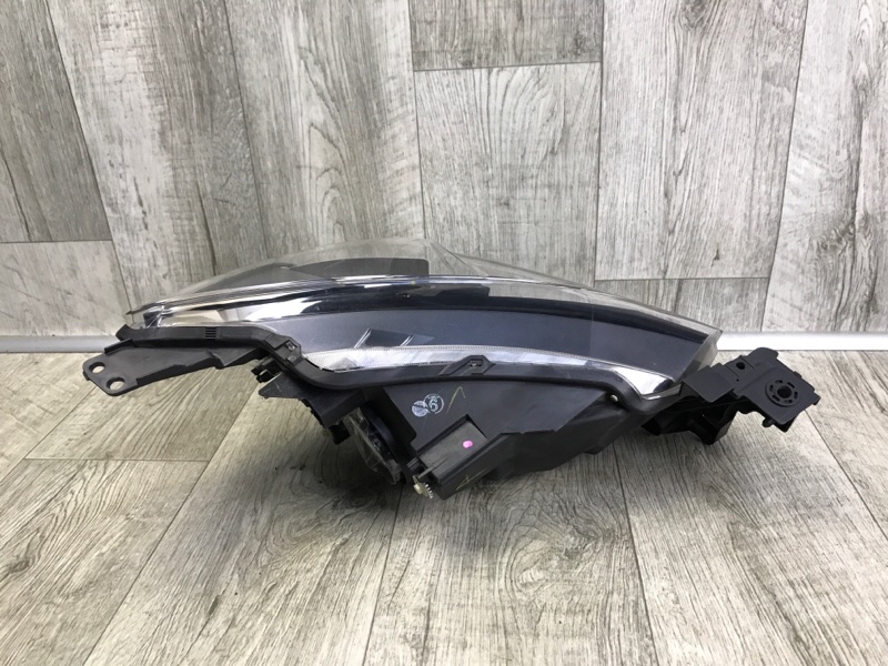 Фара ліва MAZDA 2 DJ 14- DA6A-51-0L0A — 4