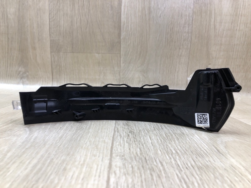 Повторювач повороту у дзеркало передній лівий AUDI A3 03-13 8V0949101 — 4