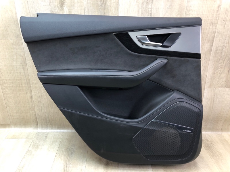 Карта дверей задня ліва AUDI Q7 15-19 4M0867303C WFA