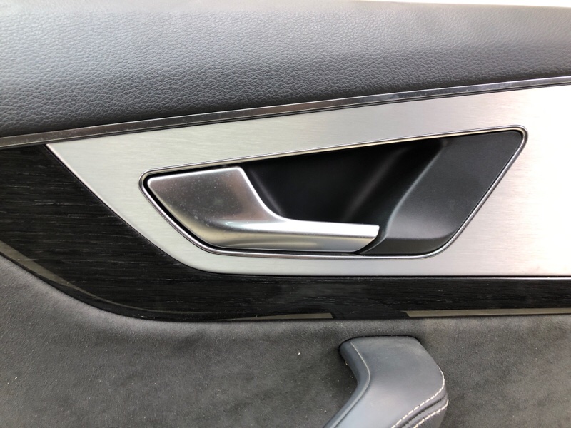 Карта дверей задня ліва AUDI Q7 15-19 4M0867303C WFA — 4
