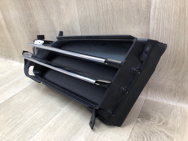 Жалюзі радіатора ліві TESLA MODEL S 12- 1007268-00-F — 2