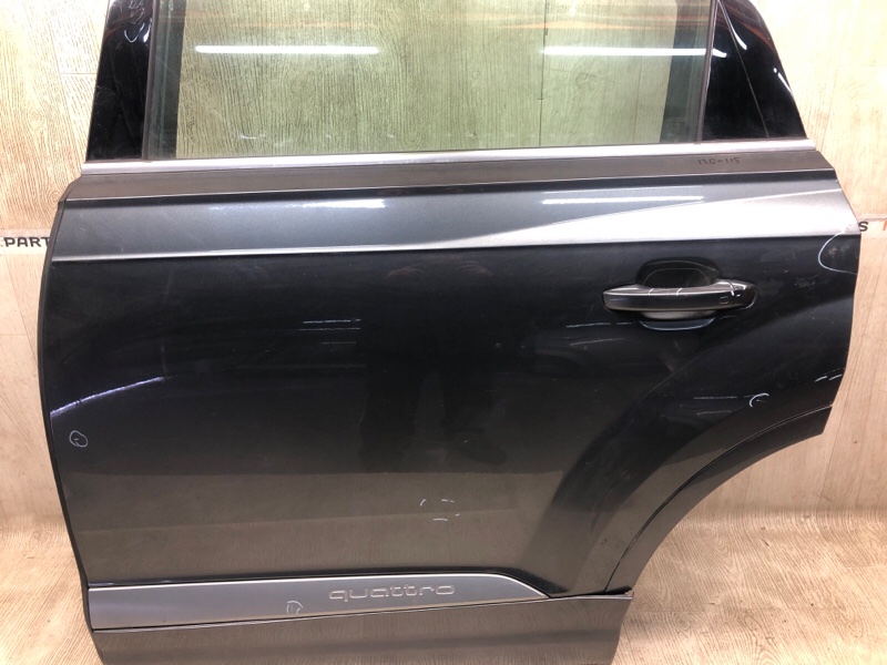 Двері задні ліві AUDI Q7 15-19 4M0833051E — 3