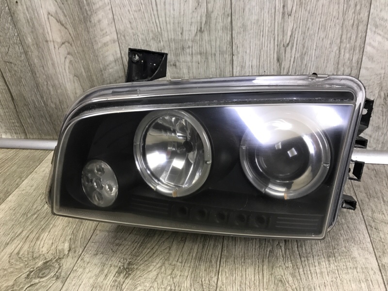 Фара ліва DODGE CHARGER 05-10 4806165AH